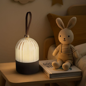 Lunari Rechargeable Lantern