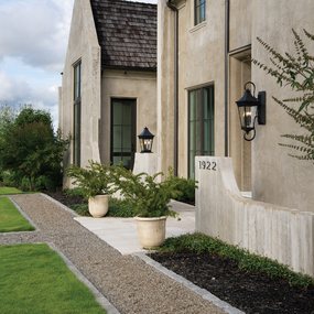 Chapel Hill Outdoor Pier Light