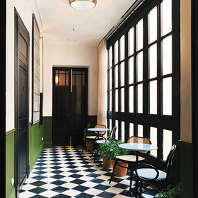 Fresh Colonial Ceiling Light by Matteo Lighting