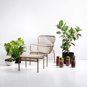 Loop Outdoor Footrest