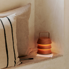 Luver Portable Table Lamp