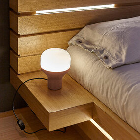 Delux Table Lamp
