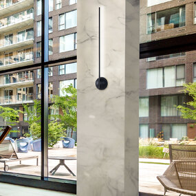 Varna Wall Light