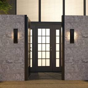Onyx Outdoor Wall Light