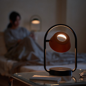 Olo Ring Portable Table Lamp