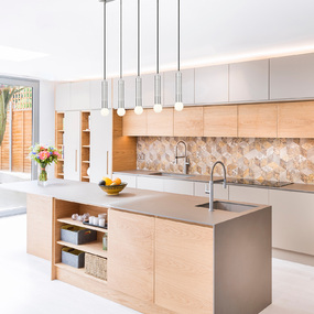 Stari Linear Multi-Light Chandelier