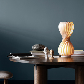 TR7 Table Lamp
