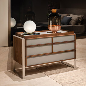 Umbra Table Lamp