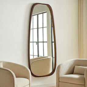 Zachari Mirror
