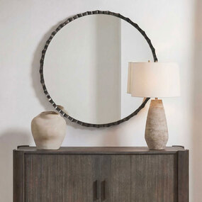 Grander Mirror