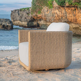 Santorini Outdoor Swivel Lounge Chair