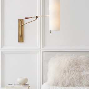 Frankfort Plug-in / Hardwired Articulating Wall Light