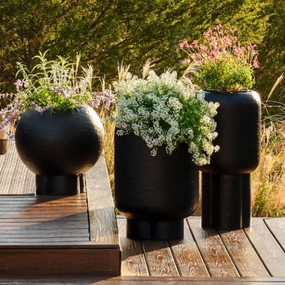 Lorenzo Outdoor Round Planter