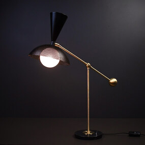 Molto Table Lamp