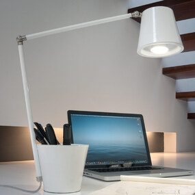 Cap Desk Lamp