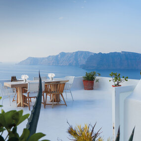 Clizia Mama Non Mama Portable Lamp by Slamp