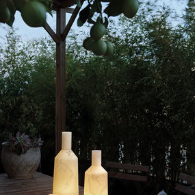Alabast Indoor / Outdoor Table Lamp