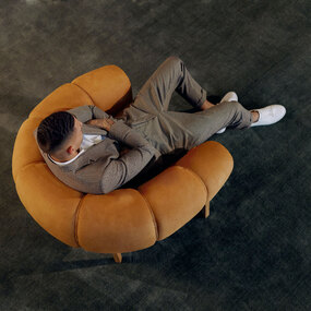 Croissant Lounge Chair