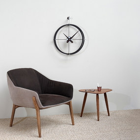 Dos Puntos Wall Clock