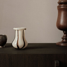Riban Vase