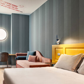 Discovery Wall / Ceiling Light by Artemide