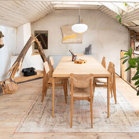 C-Chair Dining Chair by Gubi