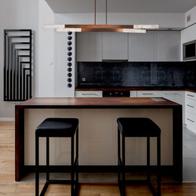 Axis Pivot Linear Chandelier