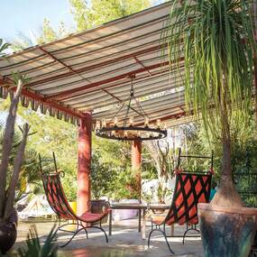 Sawyer Outdoor Chandelier by Hinkley Lighting