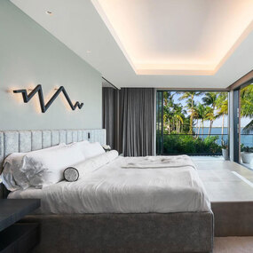 Bolt Wall Light by hollis+morris