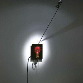 Holonzki Plug-In Wall Sconce