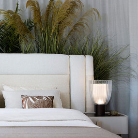 Universale Table Lamp