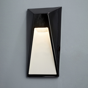 Ambiance Vertice Wall Sconce