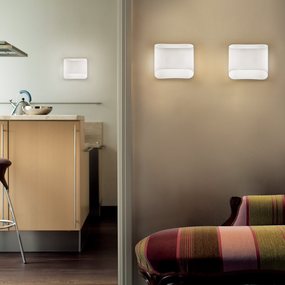 Abbey Wall Light