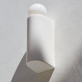 Porcelain D3 Wall Sconce