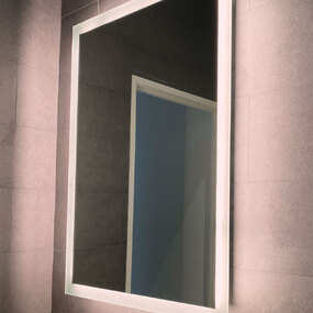 Classic L02I Vertical Full Frame Edge Indirect LED Mirror