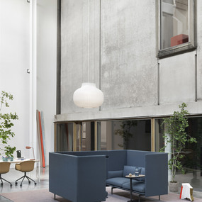 Strand Onion Pendant by Muuto