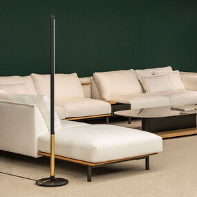 Linea Uno Floor Lamp