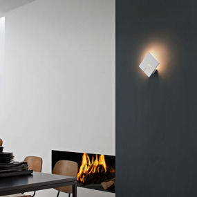 Puzzle Twist Wall Light