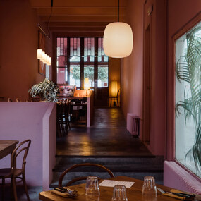 Globo Pendant by Santa & Cole