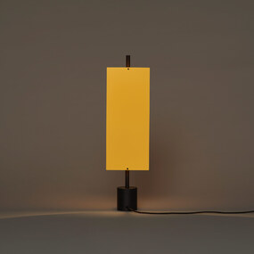 Lamina Dorada 45 Table Lamp