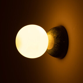 Eklipso Wall Light