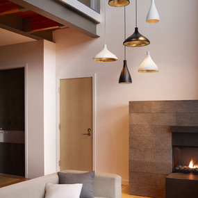 Swell Narrow Pendant by Pablo