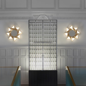 Tetra Wall Light