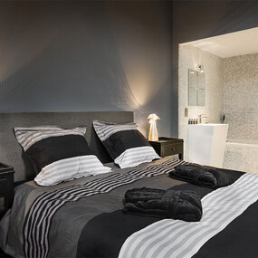 Whirlwind Table Lamp