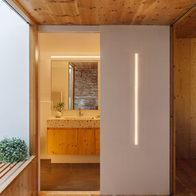 Spa Wall / Ceiling Light
