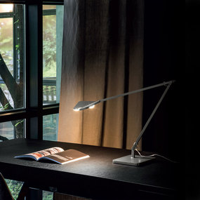 Jackie Desk Lamp