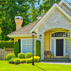 Beacon Outdoor with Round Post/Hexagon Base by Z-Lite