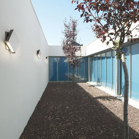 Quadrate Dual Outdoor Wall Light by Z-Lite