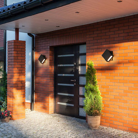 Quadrate Outdoor Wall Light by Z-Lite