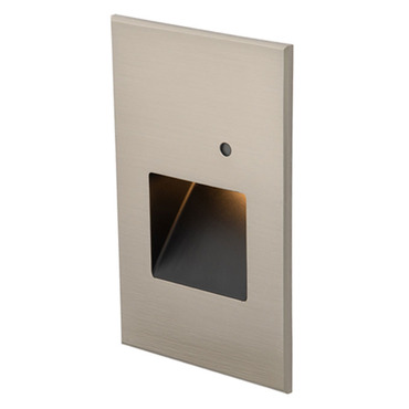 120V LED202 Vertical Step Light with Photocell